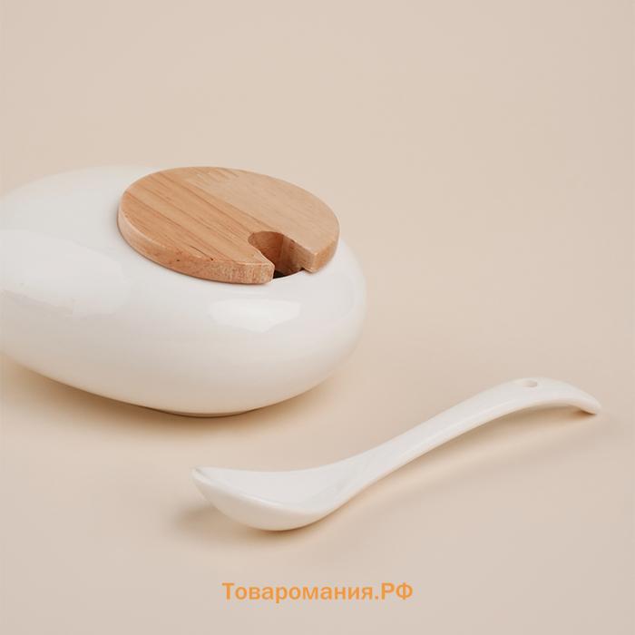 Банки для сыпучих SL Home «Тренто», 150 мл, набор 3 шт., с ложками, на деревянной подставке, фарфор, белые
